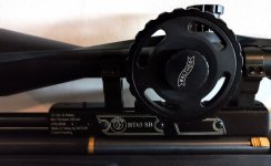 Schitterende Hatsan BT65-SB met Walther richtkijker, extra cilinders en Nuprol koffer